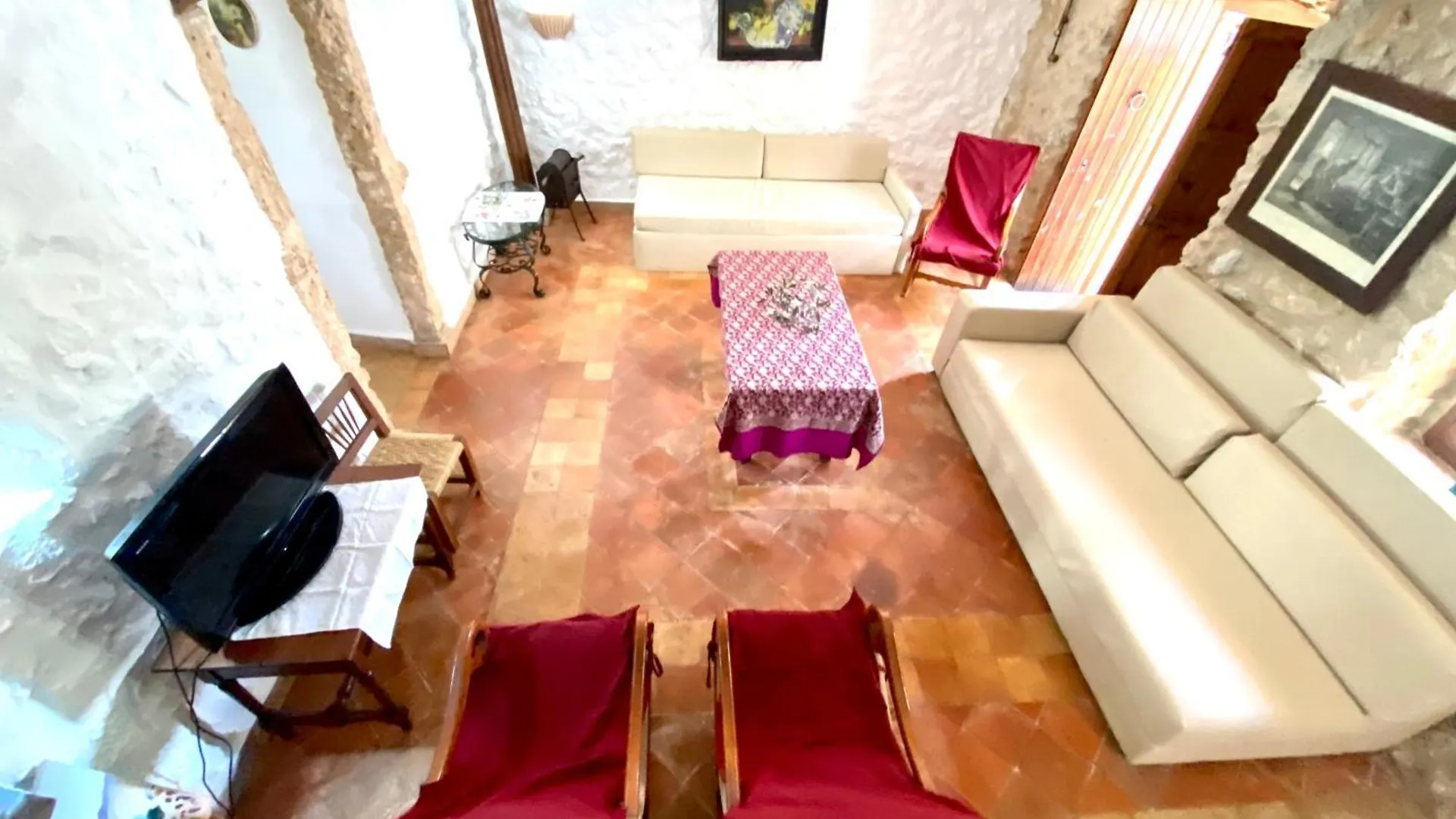 Apartment Puerto de Pollensa Villa: Mountain Retreat Near Beach Port de Pollenca