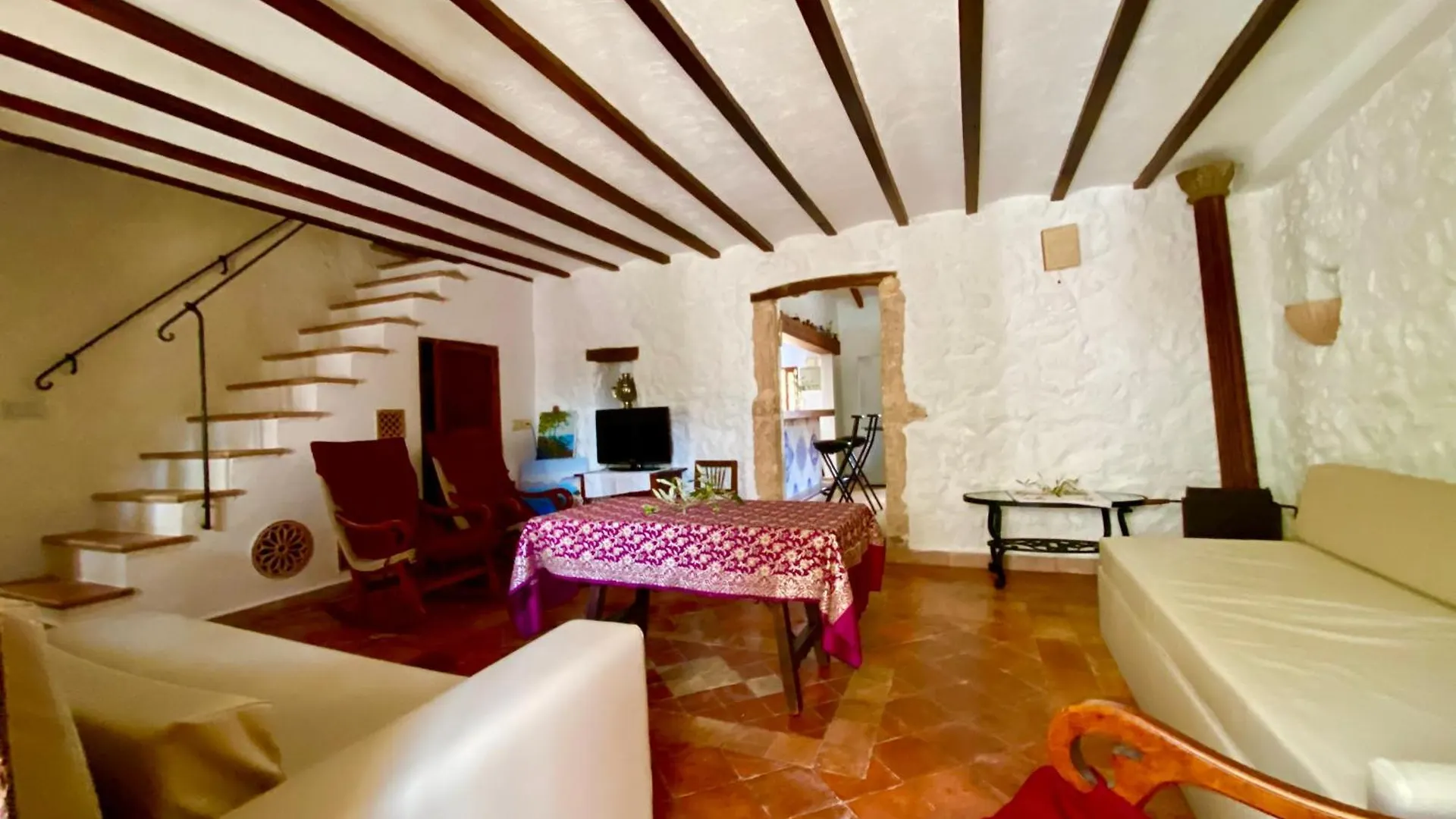 Puerto de Pollensa Villa: Mountain Retreat Near Beach Port de Pollenca Spain