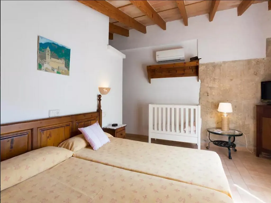 Apartment Puerto de Pollensa Villa: Mountain Retreat Near Beach Port de Pollenca Spain