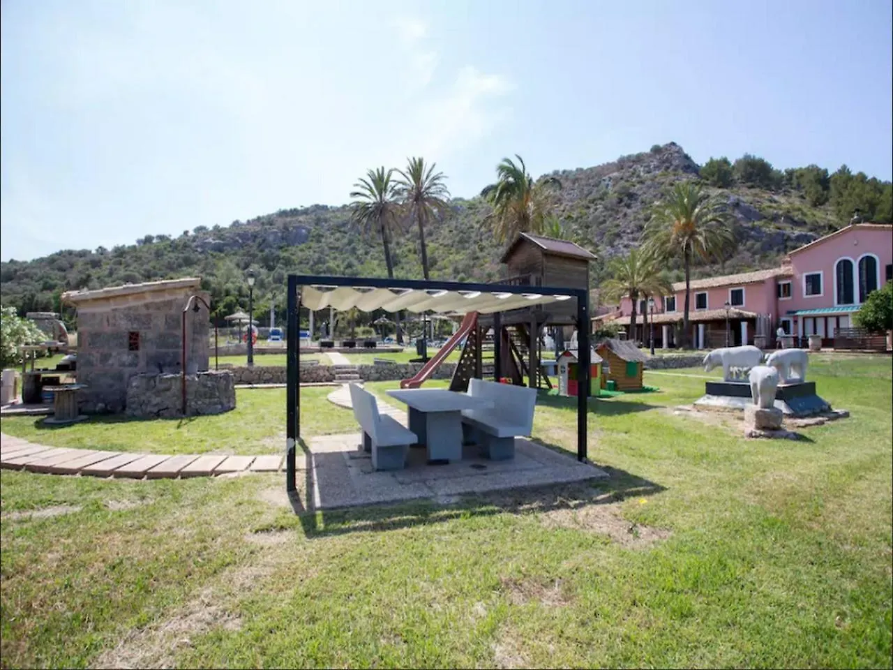 Puerto de Pollensa Villa: Mountain Retreat Near Beach Port de Pollenca 0*,  Spain