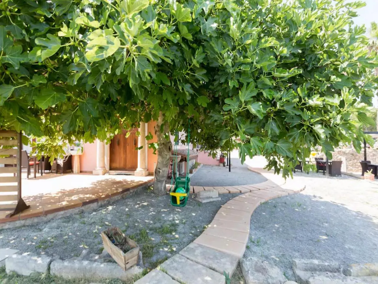 Apartment Puerto de Pollensa Villa: Mountain Retreat Near Beach Port de Pollenca Spain
